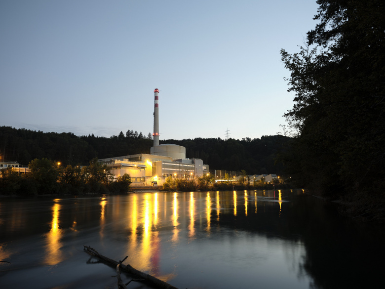 KKM bei Nacht